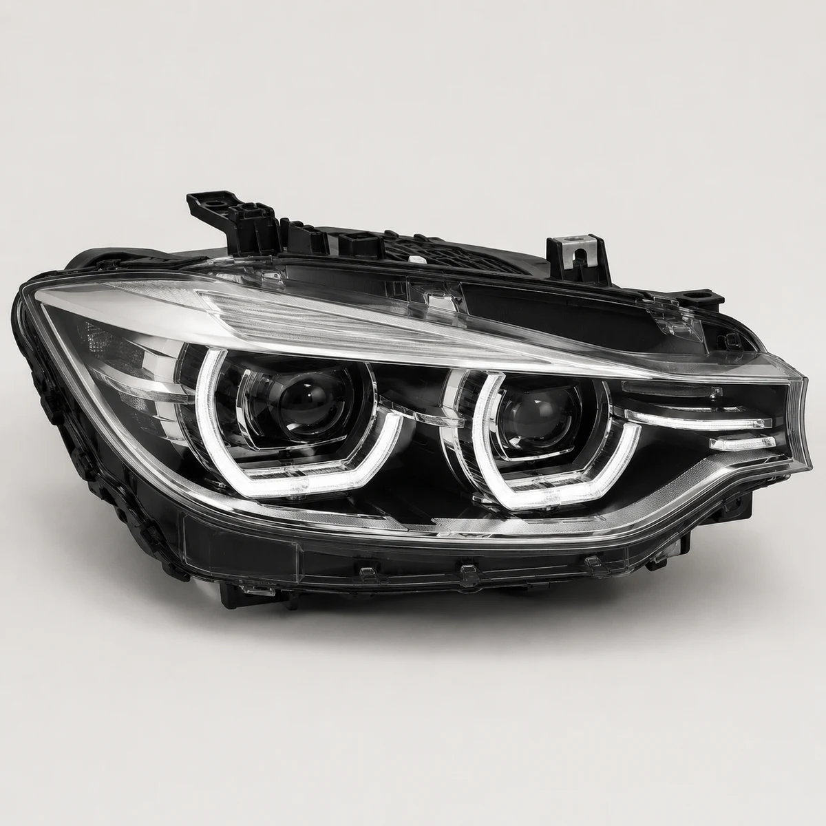 Фото запчастини Фара передня ліва BMW F30 LED