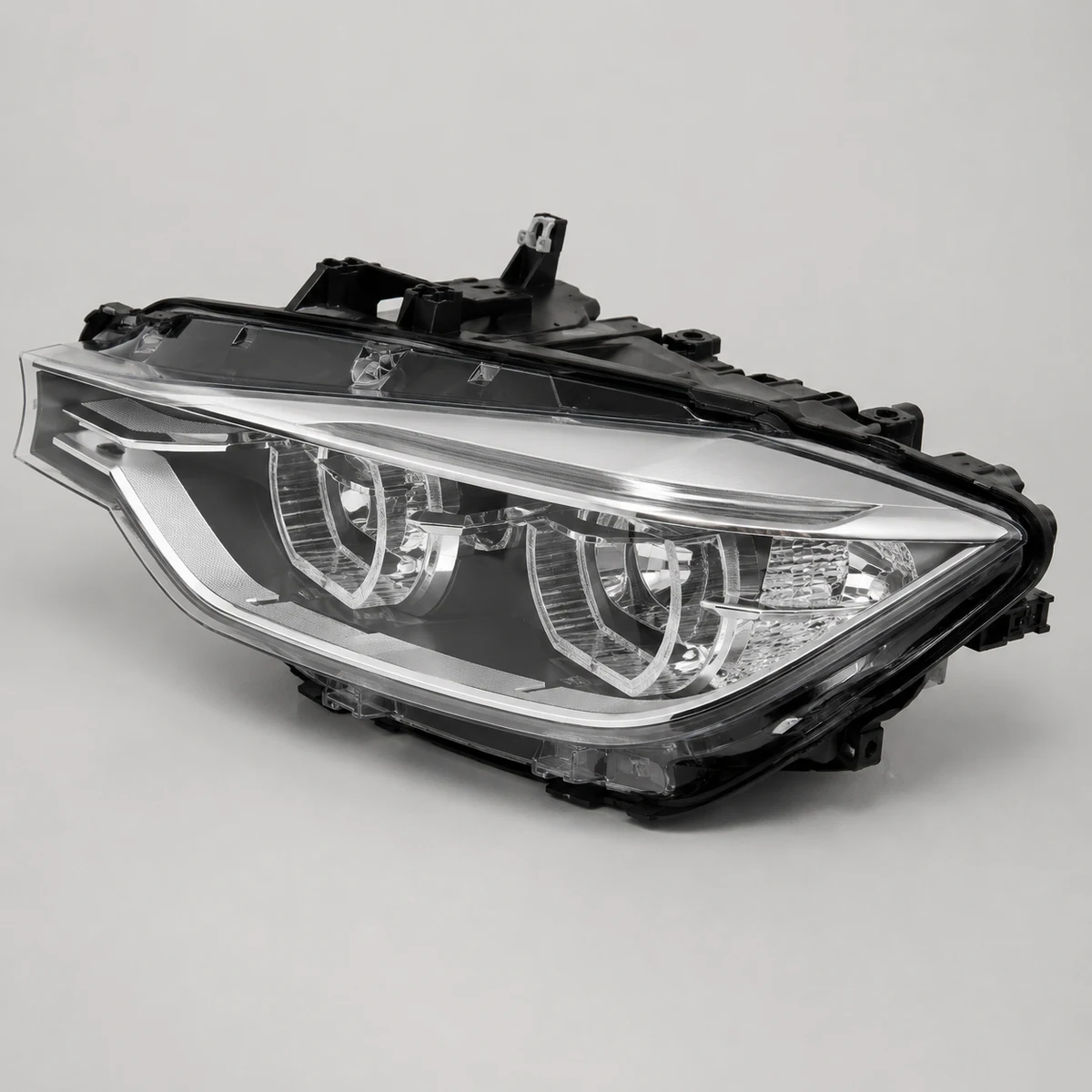 Фото запчастини Фара передня права BMW F30 LED