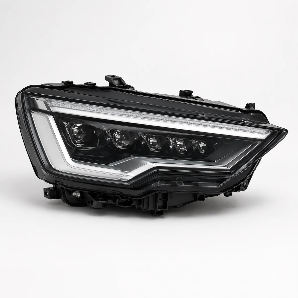 Фото запчастини Фара Matrix LED Audi A6 C7 ліва