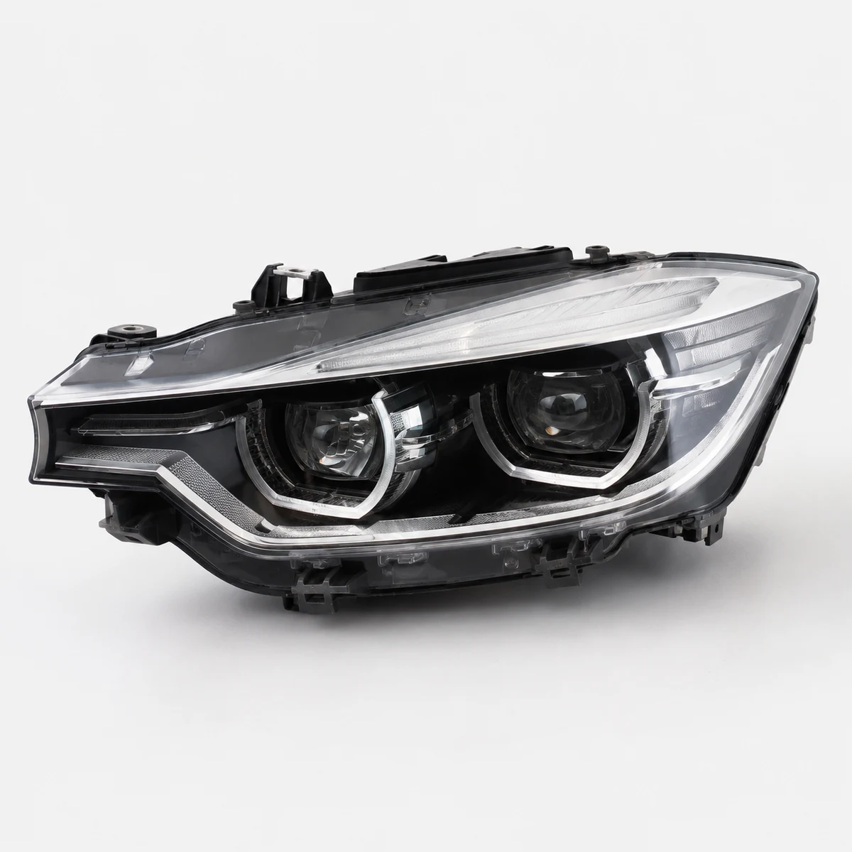 Фара передня ліва BMW F30 LED - запчастина з авторозбірки